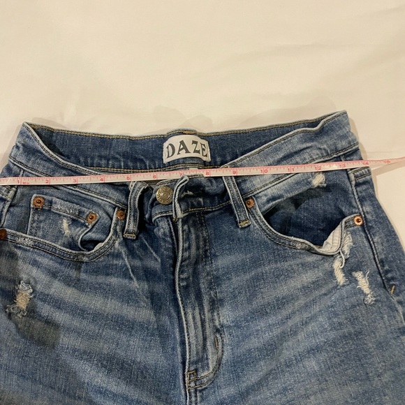 Daze Jeans Sz 28 - Picture 4 of 6
